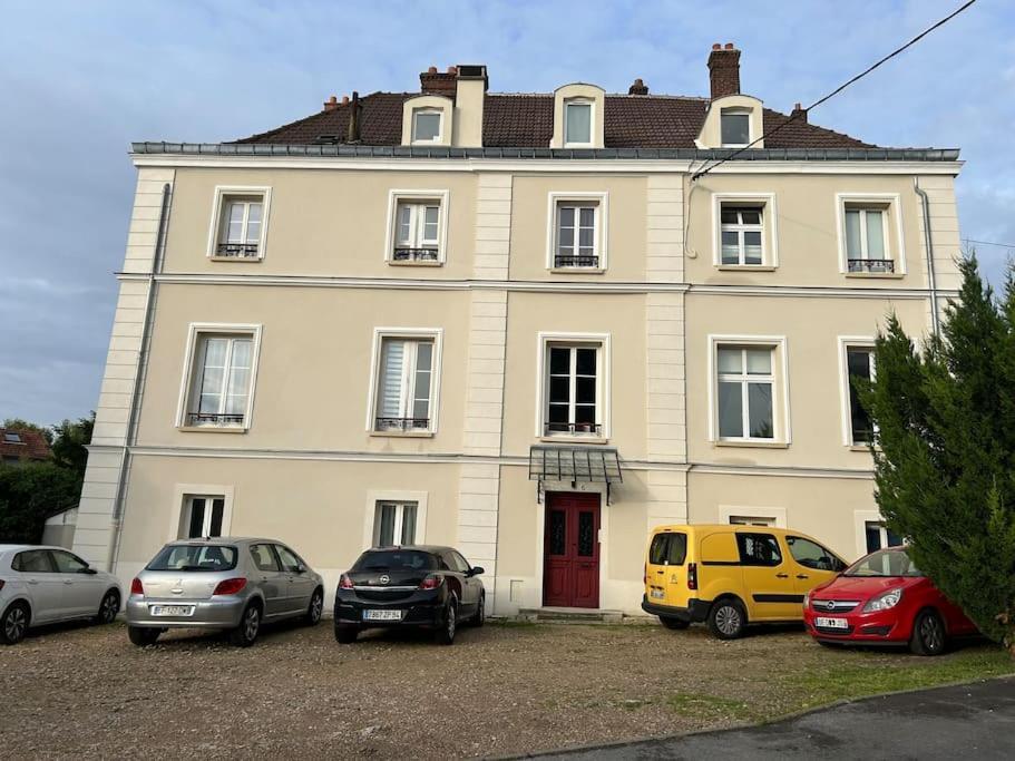 Le Petit Nid D'Yves Apartment Lagny Exterior foto